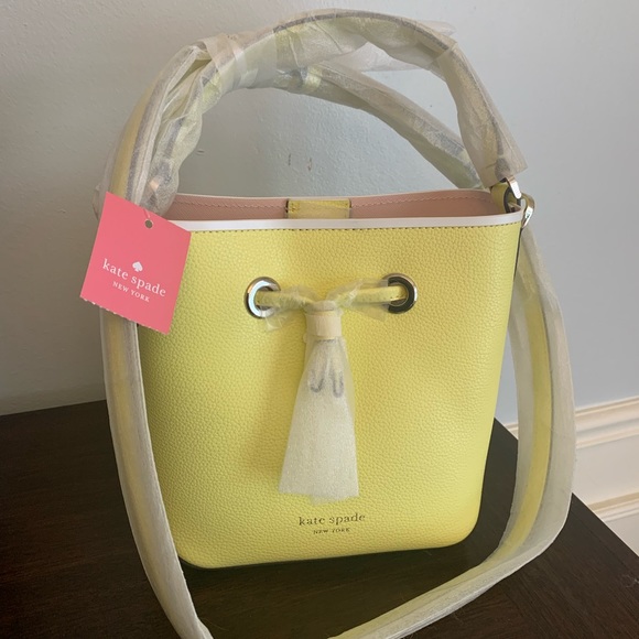 Kate Spade Eva small bucket WKRU6736 New with tags!